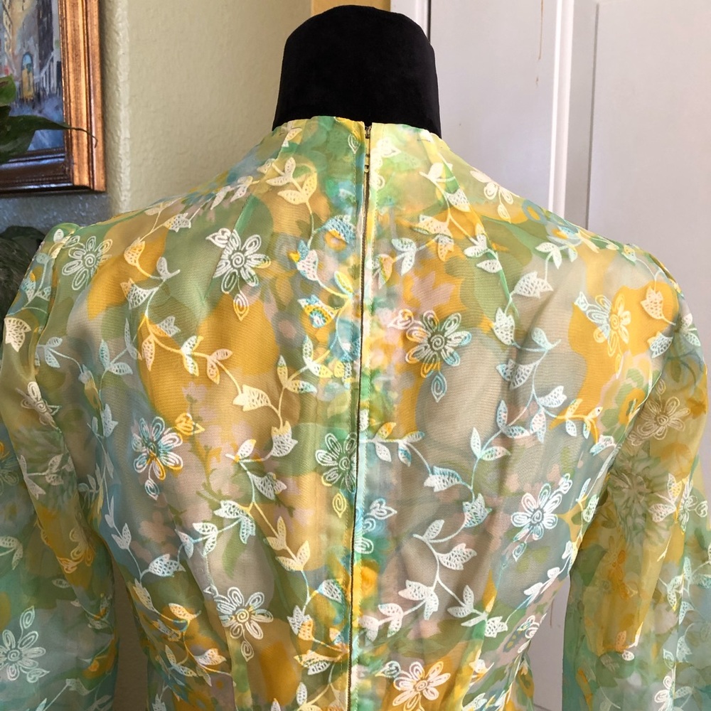 VTG Handmade Floral Dress - Picture 4 of 12